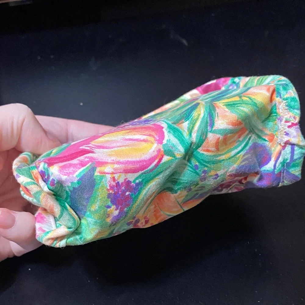 Vintage Floral Multicolor Women's cosmetics case